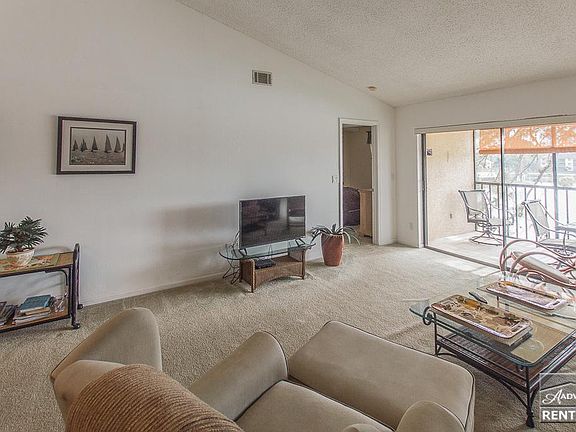 4th image of 5776 Deauville Cir #2716