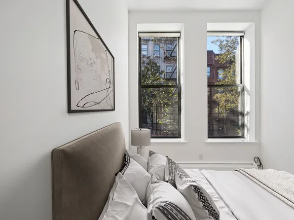 29 East 129th Street image 13 of 17