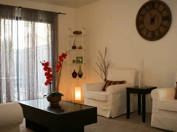 Oak Park Apartments, 1700 N Tully Rd #23f40da9e, Turlock, CA 95380