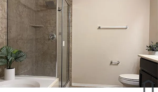 9004 Holliday Ln — Photo 21