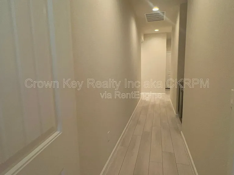1601 Innovation Way — Photo 23