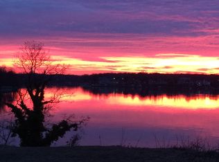 106 Granada Rd, Pasadena, MD 21122