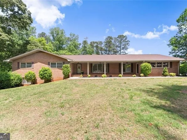 4118 Mountain View Rd, Oakwood, GA 30566