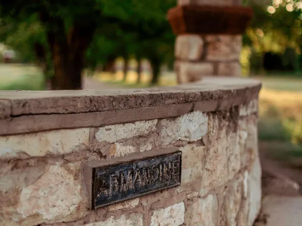 1301 N Canal St, Carlsbad, NM 88220