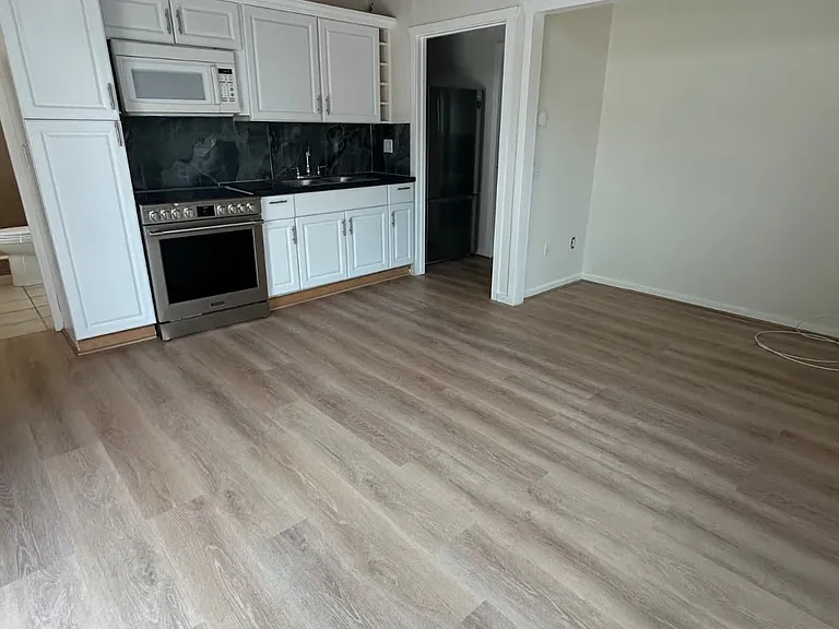 4950 Dunes Cir — Photo 10
