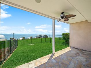 16 Regency Point, Montgomery, TX 77356