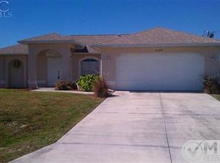 2106 NE 4th Pl, Cape Coral, FL 33909