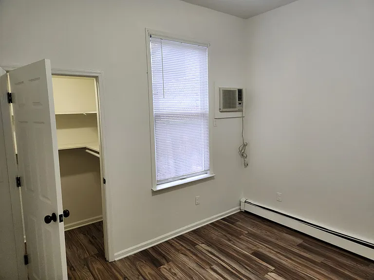 84 Lake Ave — Photo 8