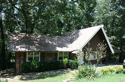 1st image of 76 Leicester Dr