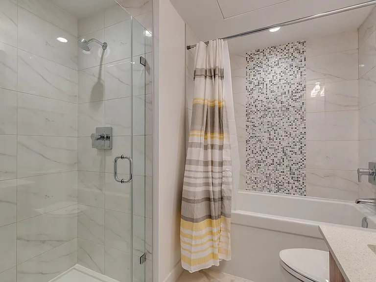 1283 Howe St #705 — Photo 6