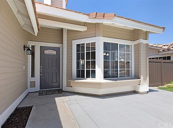 2nd image of 30641 Lake Pointe Dr