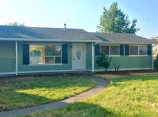 8056 Division Rd, White City, OR 97503