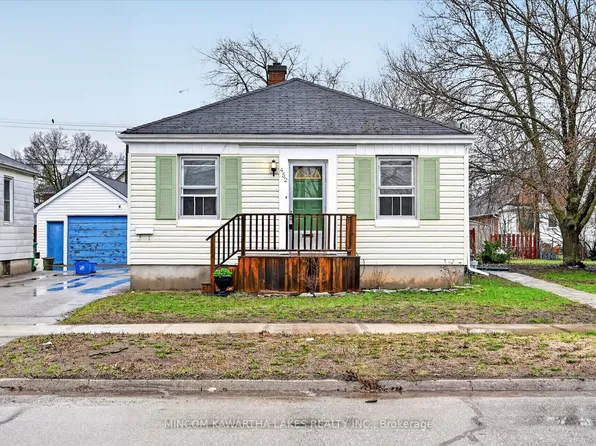452 Hamilton St, Peterborough, ON K9J 4B9