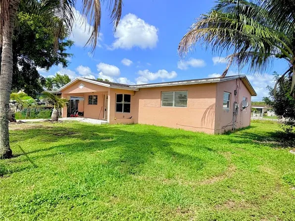 4540 SW 43rd Ave, Dania Beach, FL 33314