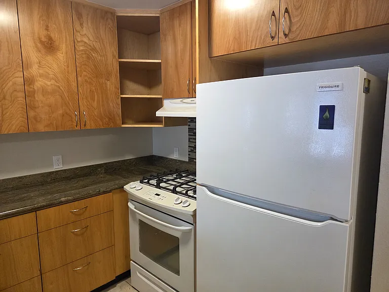 91-1072 Makaaloa St #17-C — Photo 7