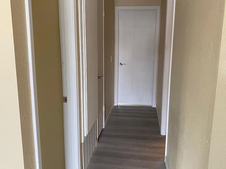 41693 Royal Palm Dr — Photo 16