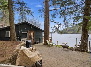 5822 W Boathaven Ln, Rathdrum, ID 83858