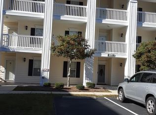 611 Woodmoor Cir #302, Murrells Inlet, SC 29576
