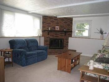 4th image of 3584 Treaty Ln