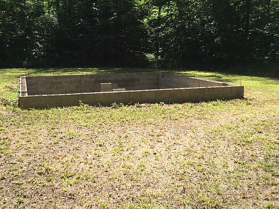 Six block foundation ready.