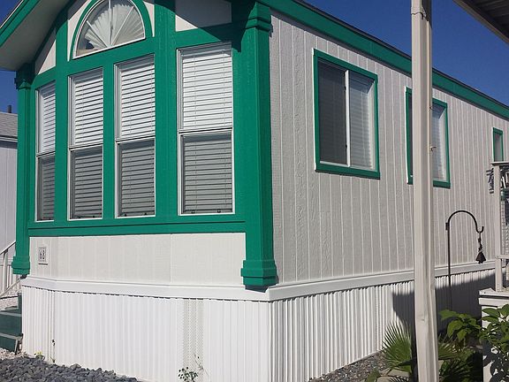 2nd image of 900 N. Cleveland St. #68