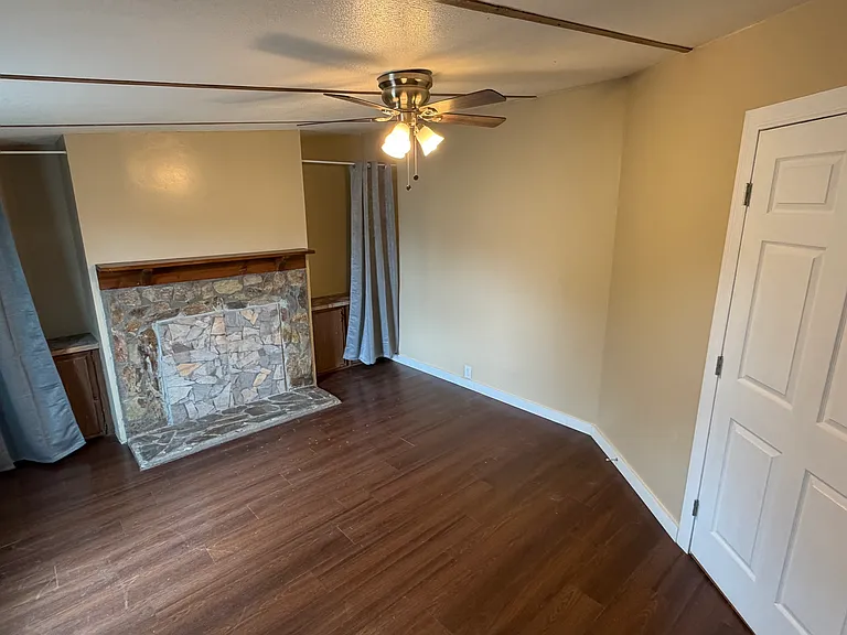 6506 Colony Park Dr — Photo 1