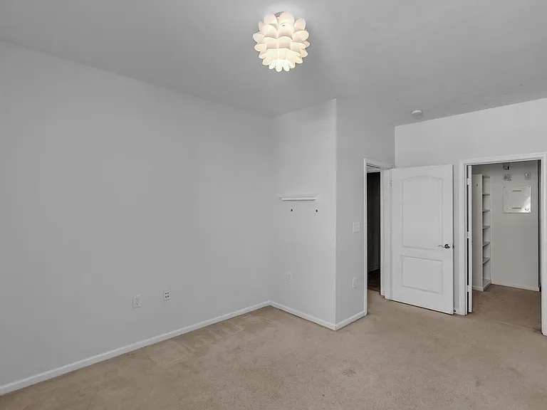 5324 Charmont Ct — Photo 33