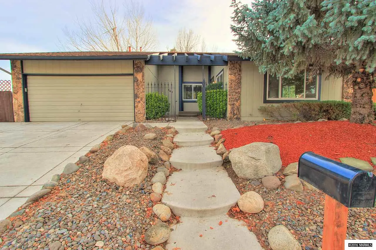 960 Twin Pines Rd photo 1