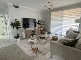 6831 SW 44th St APT 109, Miami, FL 33155
