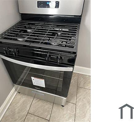 2nd image of 8301 S Paulina St #2