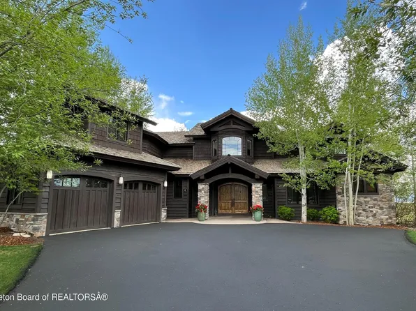 4 Winger Cir, Victor, ID 83455