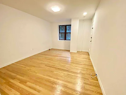 Rented by JM Preston Properties LLC | media 6