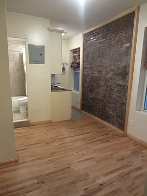 Rented by Majesty Management | media 52