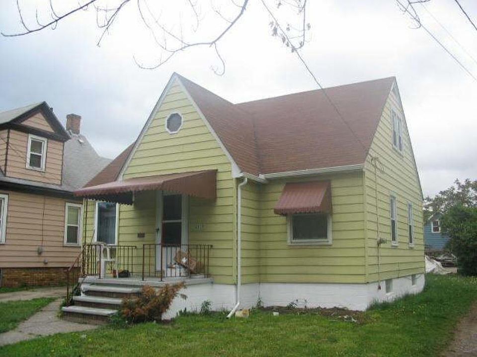 1st image of 2618 Denver Ave