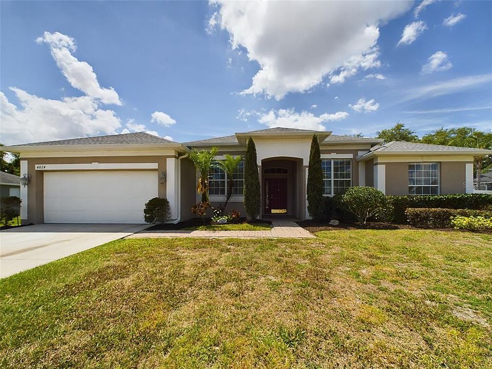 1st image of 4824 Lakes Edge Ln