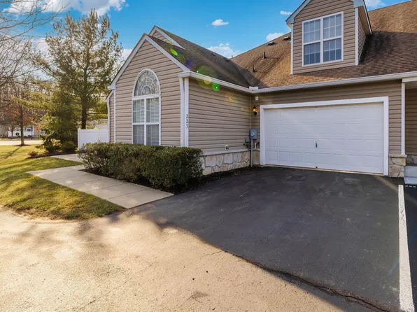 223 Federal Point Blvd, Lawrence Township, NJ 08648