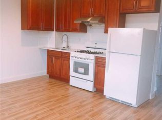 15335 77th Ave, Flushing, NY 11367