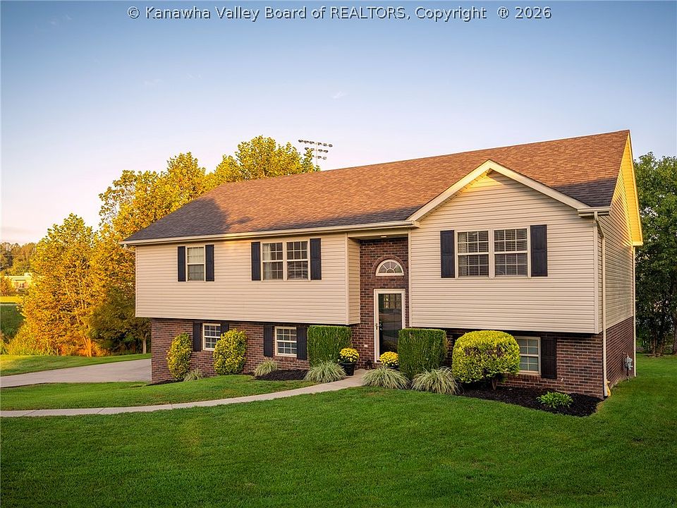 1st image of 106 Woodline Dr