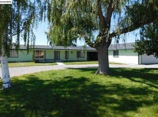 705-780 Travis Ln, Susanville, CA 96130