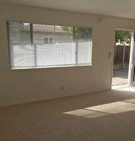 1537 Santa Clara Ave #D — Photo 5
