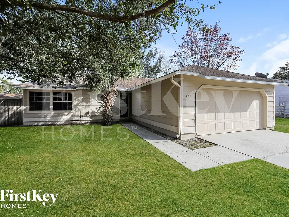 525 Sean Ct