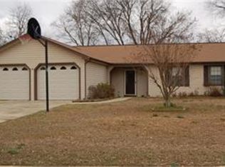 108 Rainbow Ave, Warner Robins, GA 31093