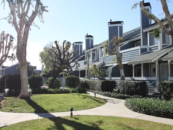 22040 Gault St Unit 28, Canoga Park, CA 91303