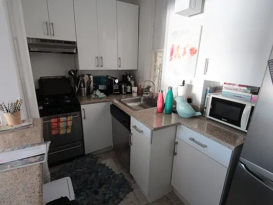 Rented by Bien Realty Ltd | media 18
