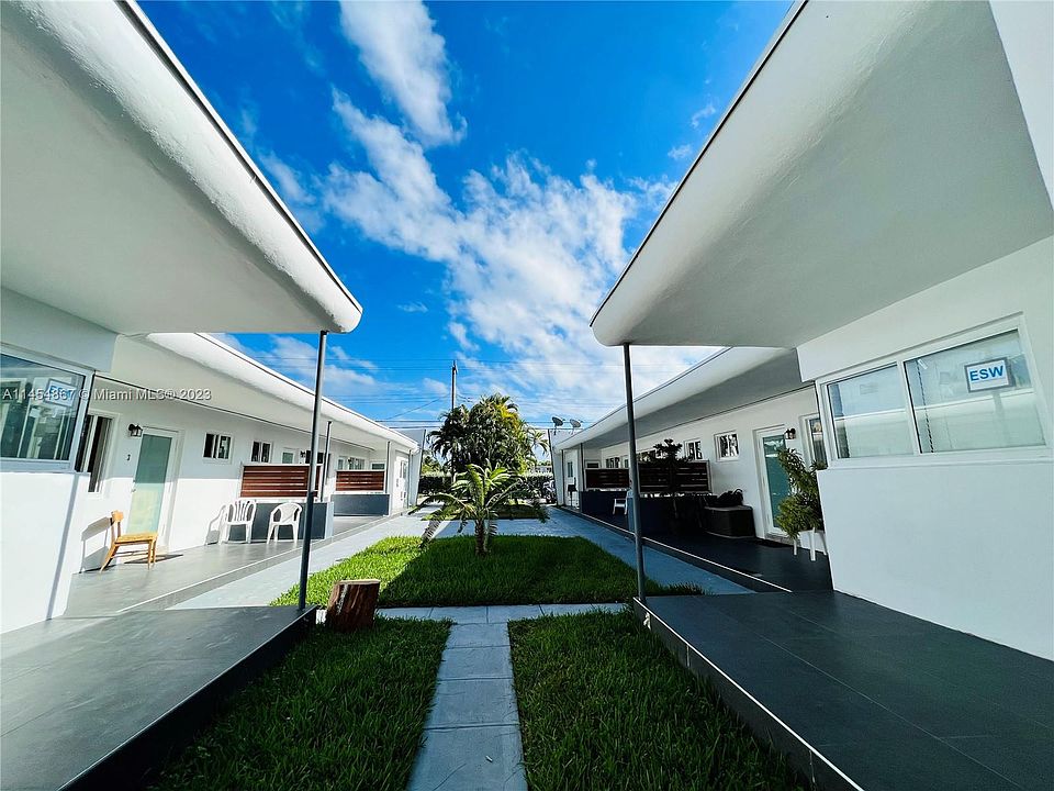 1st image of 301 S Shore Dr #1
