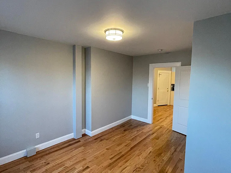 18 Poplar St #2L — Photo 8