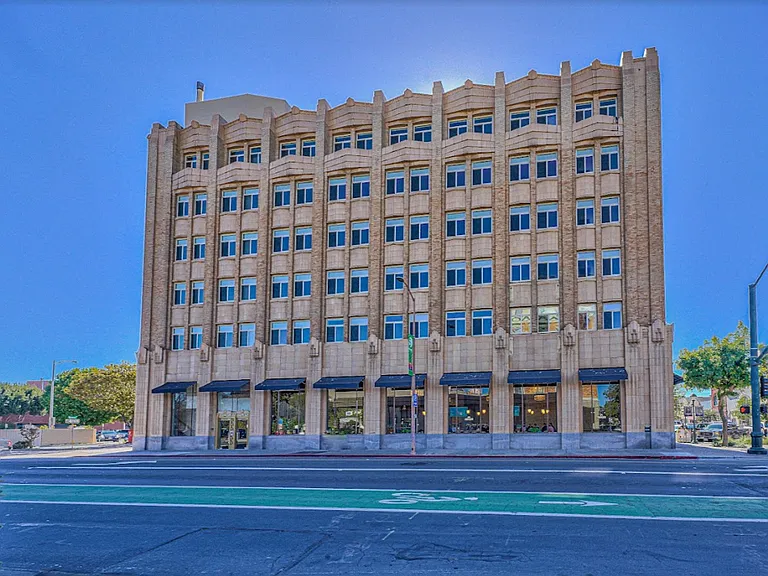 301 Main Street — Photo 17