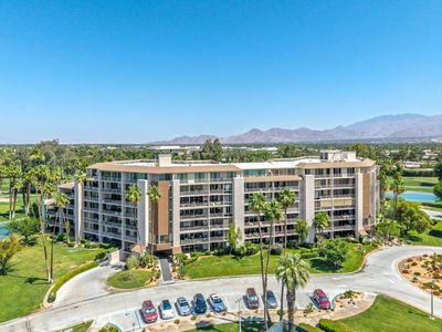 900 Island Dr APT 301, Rancho Mirage, CA, 92270
