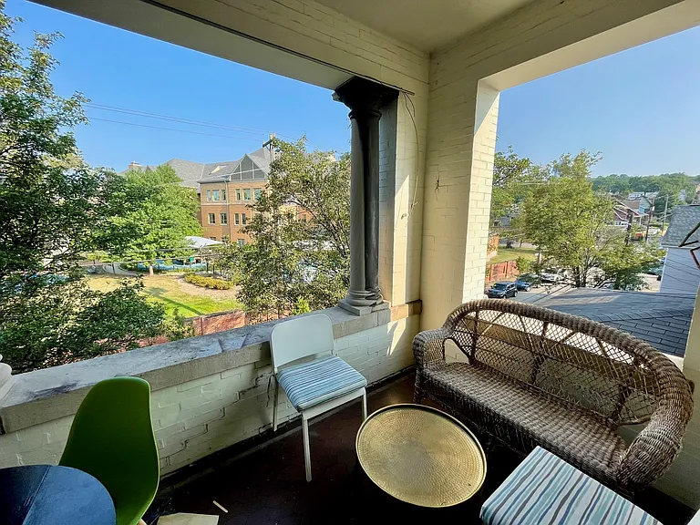 127 S Aiken Ave #5 — Photo 3
