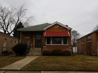 61 E 144th St, Riverdale, IL